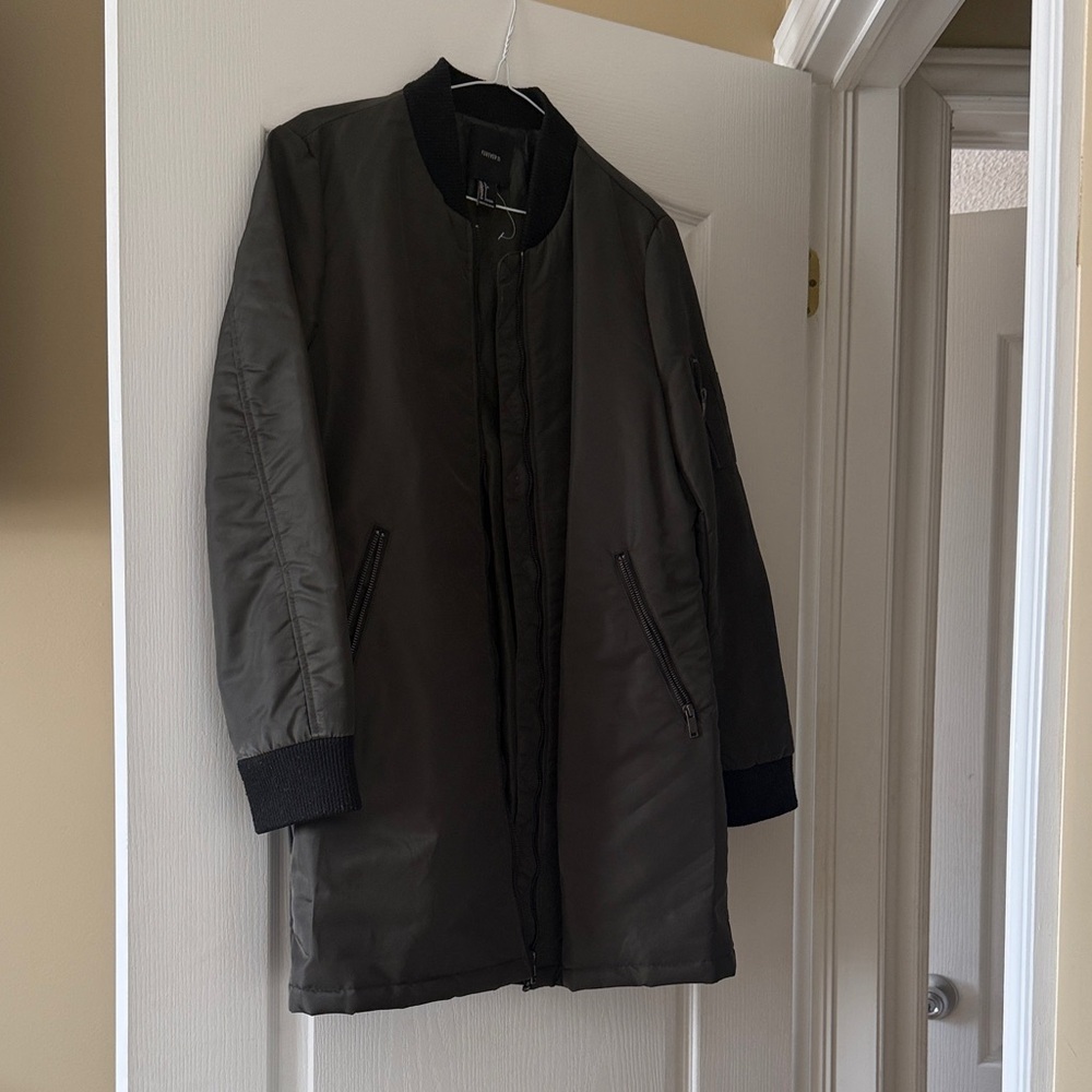 Forever 21 Men's Olive Green Bomber Jacket with Black Trim